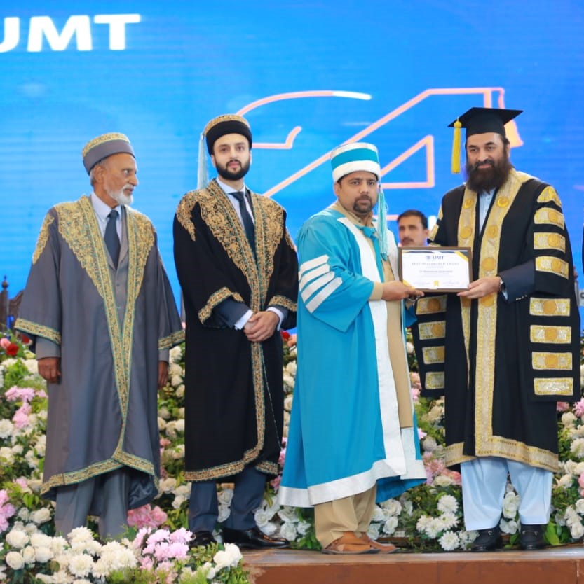 Dr. Imran Asjad Presented with Best Researcher Award of School of Science