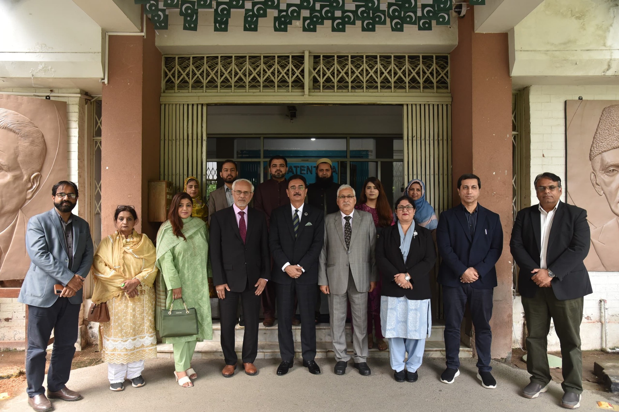 SST-UMT Signs MoU with University of the Punjab 