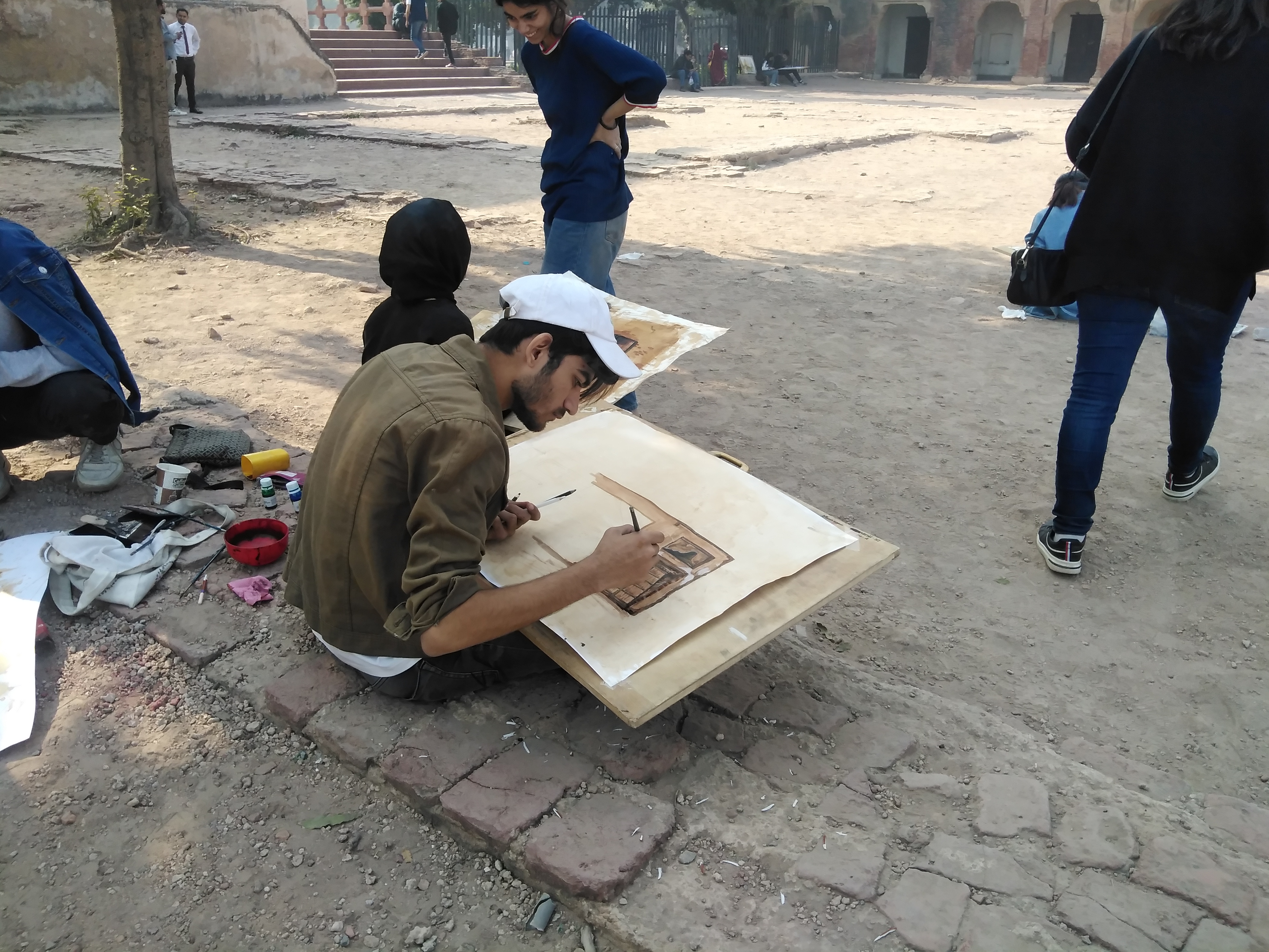 The Design Faculty organised a trip to Lahore Fort for students