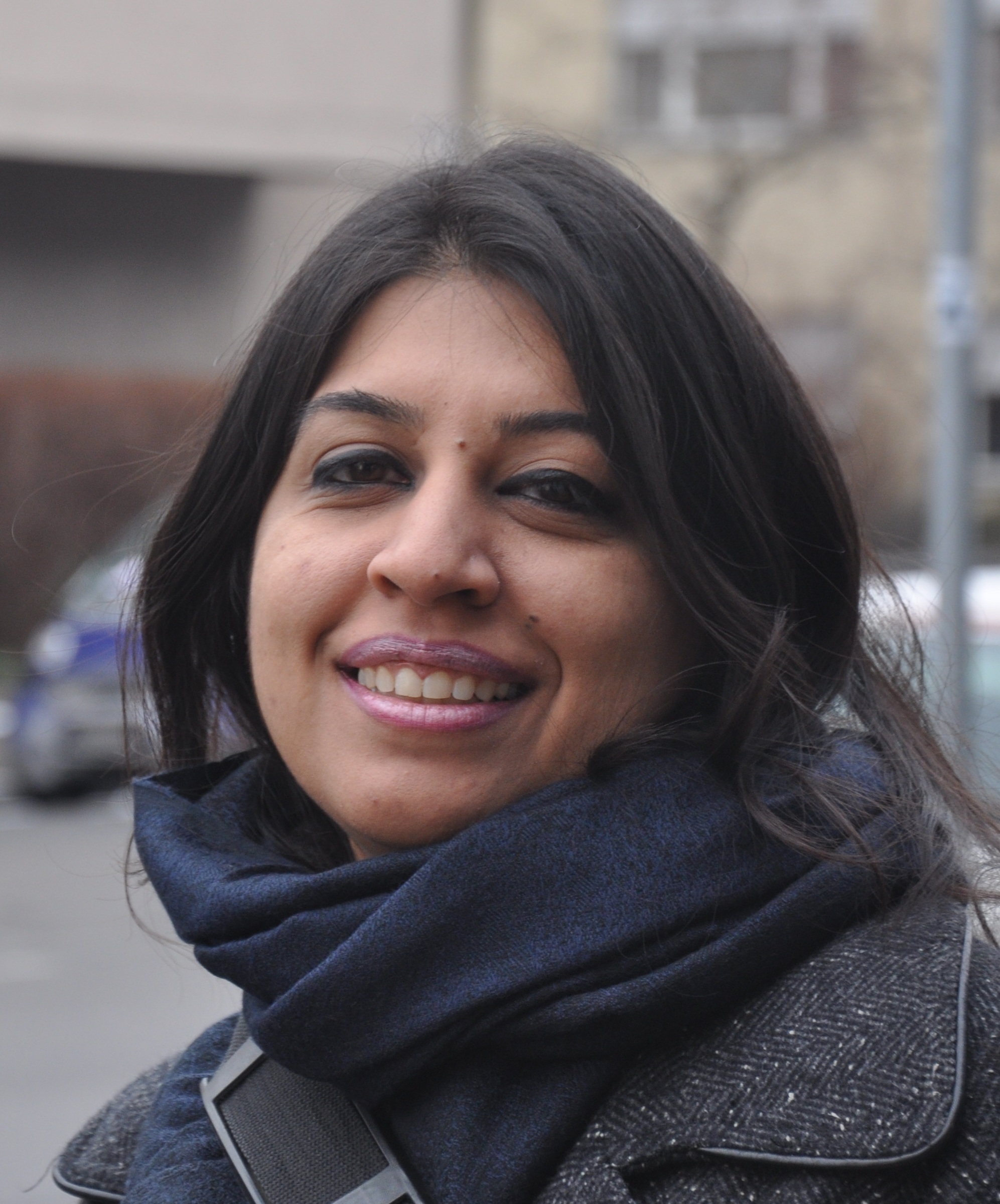 Dr Saima Gulzar