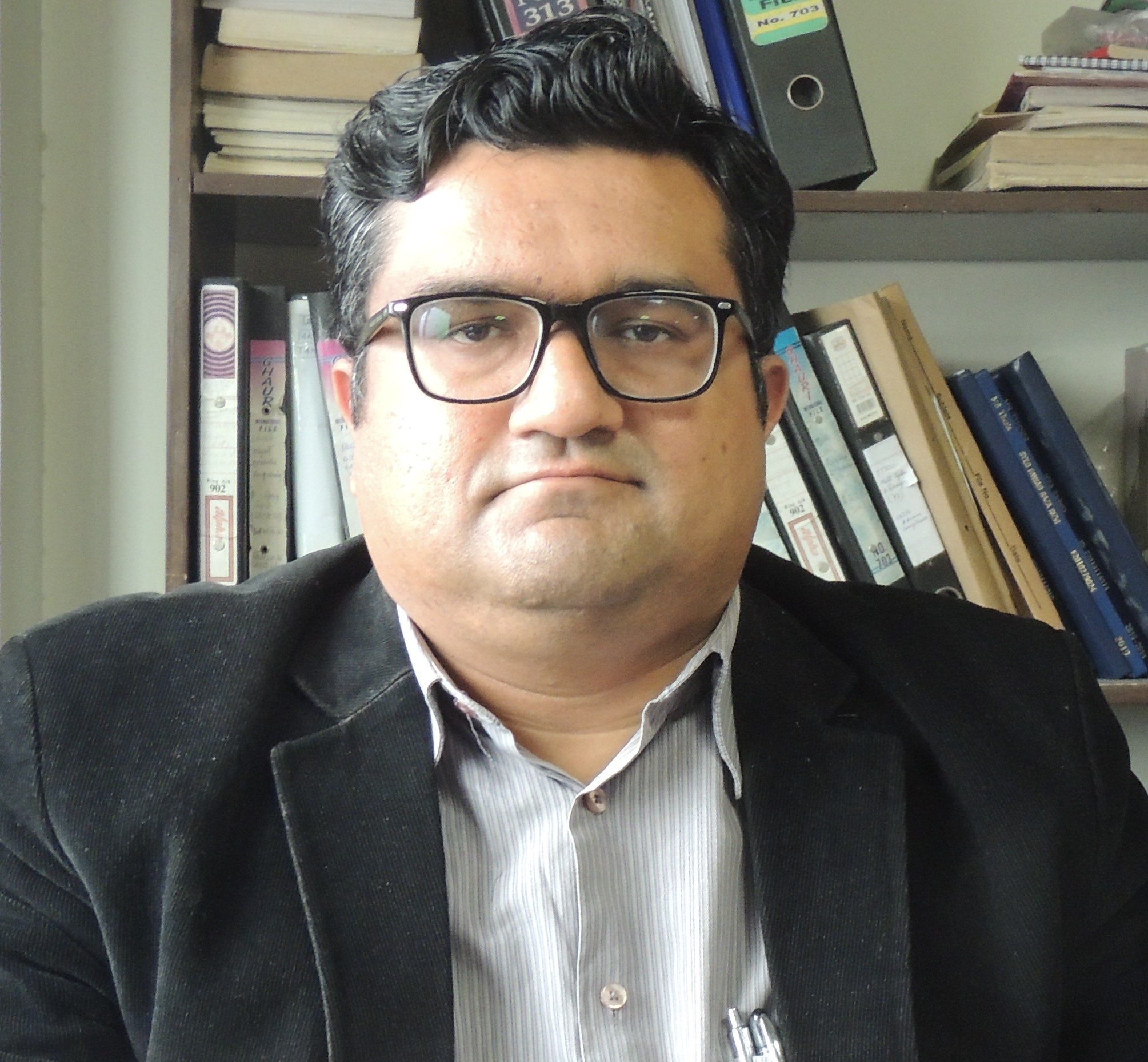 Dr Syed Farooq Ali