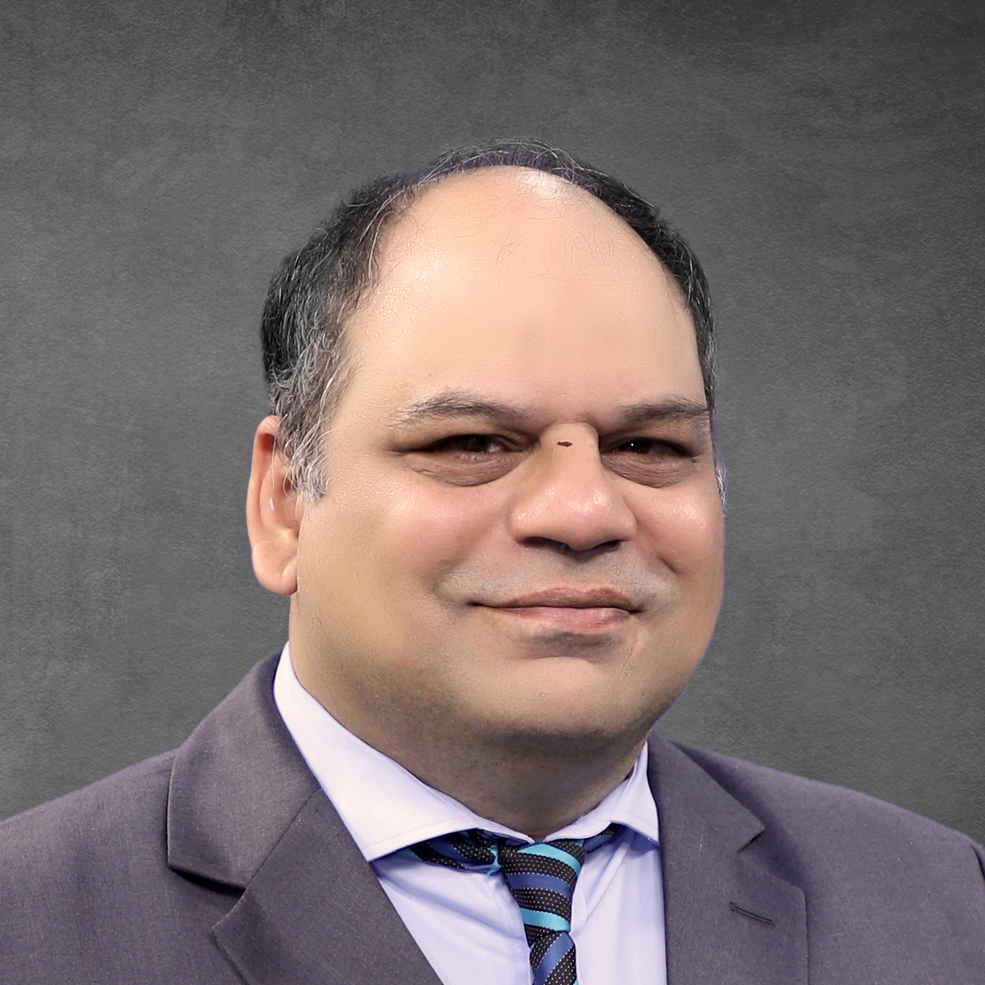Dr Yaser Daanial Khan